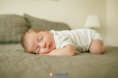 Calgary-Newborn-Photographer-Lifestyle-in-home-session-1-2