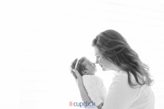 Calgary-Newborn-Photographer-Lifestyle-in-home-session-2